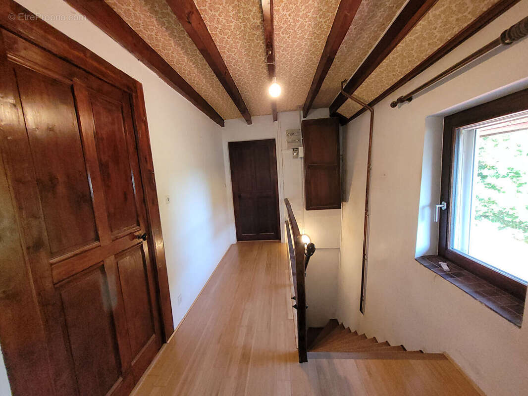 Maison à CORBELIN