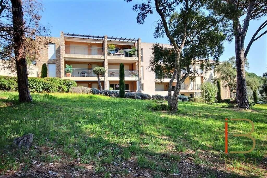 Appartement à SAINT-RAPHAEL