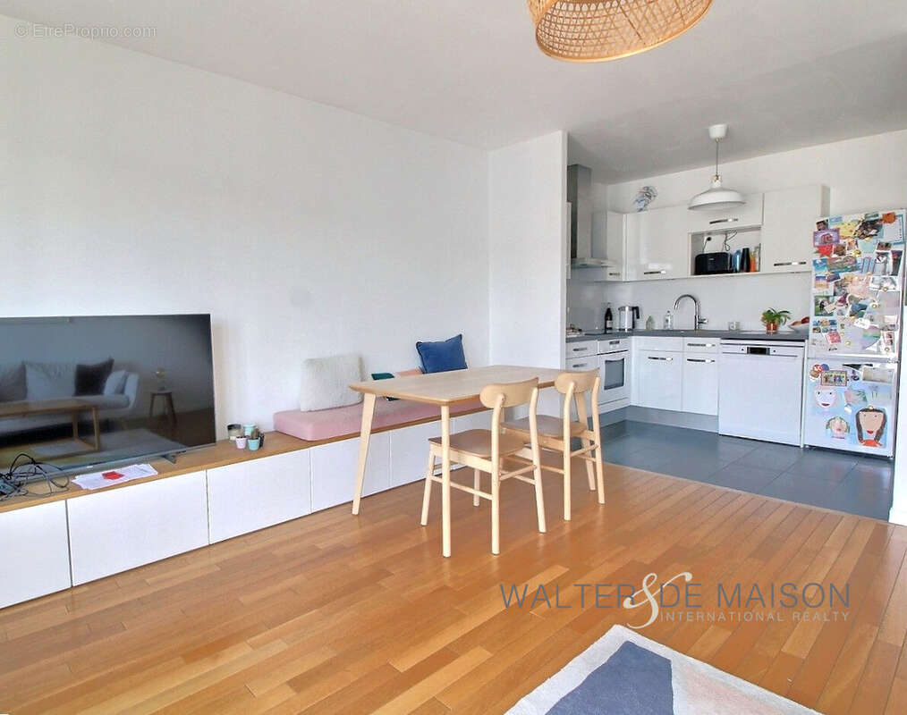 Appartement à SURESNES