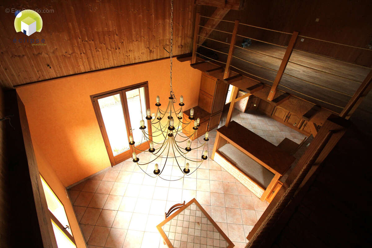 Maison à CONFRANCON