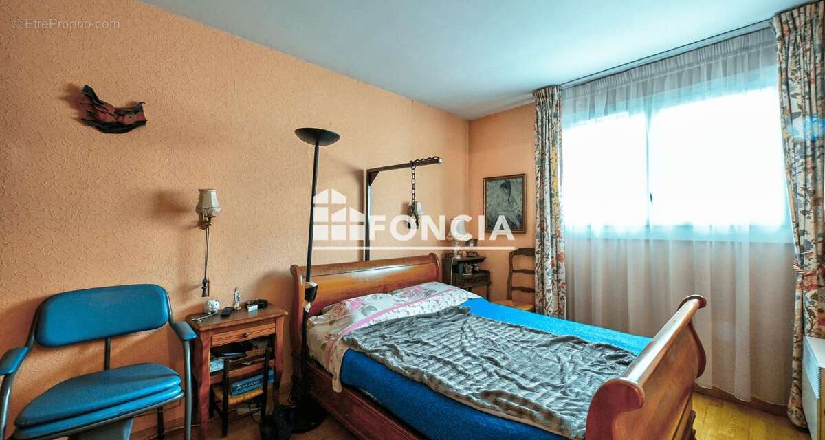 Appartement à MONTIGNY-LE-BRETONNEUX