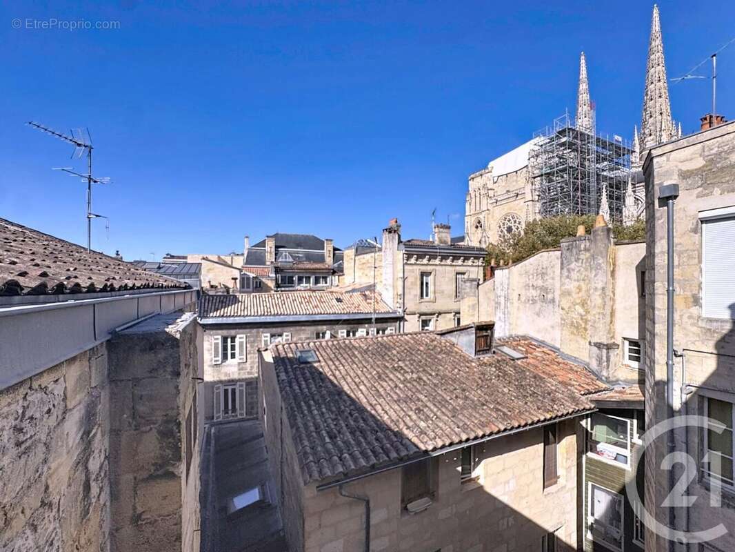 Appartement à BORDEAUX