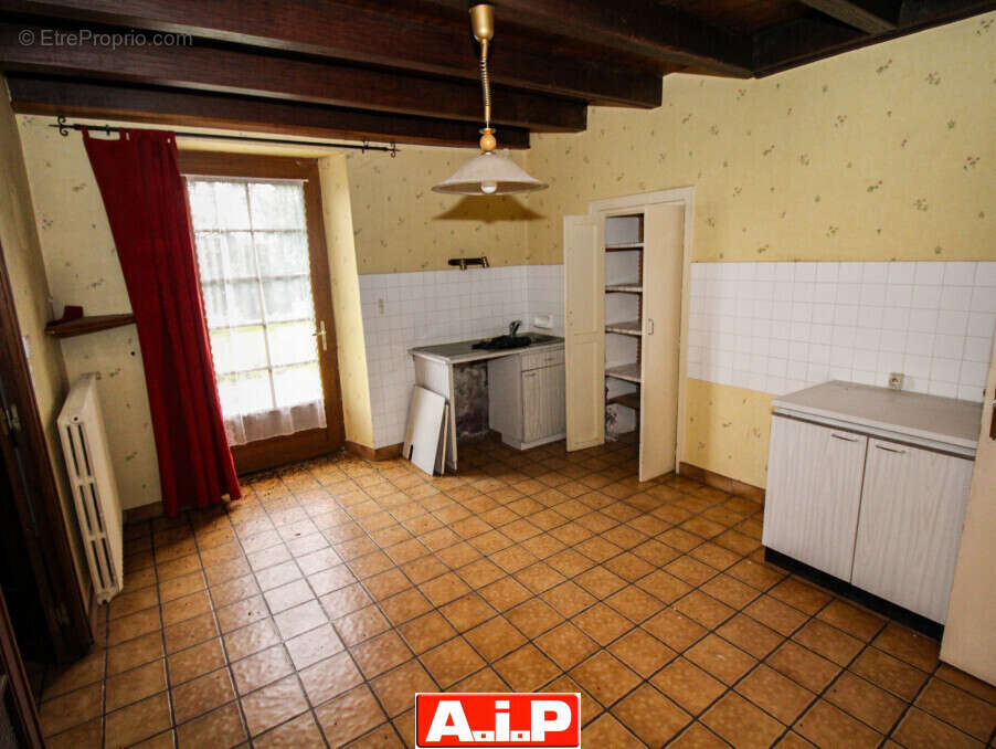 Maison à MONCOUTANT