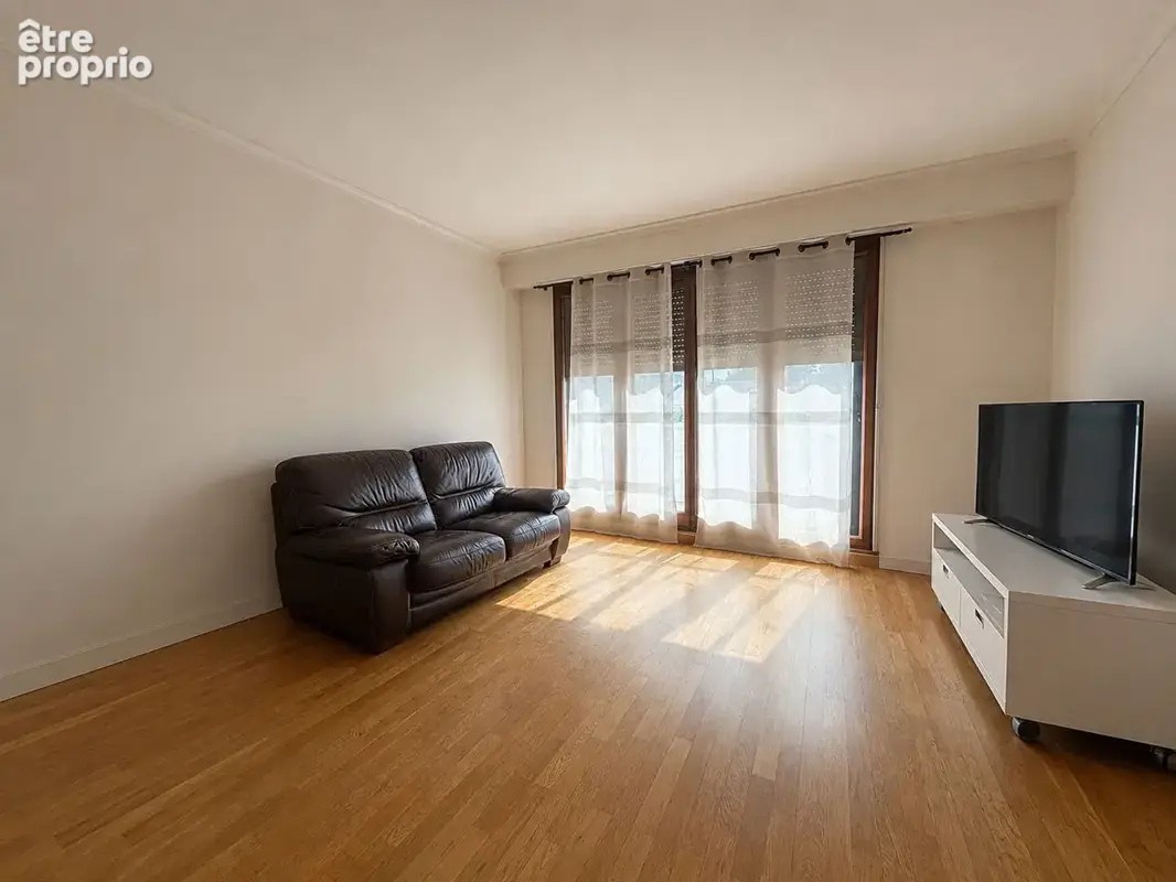 Appartement 61m² à ris-orangis - photo 1
