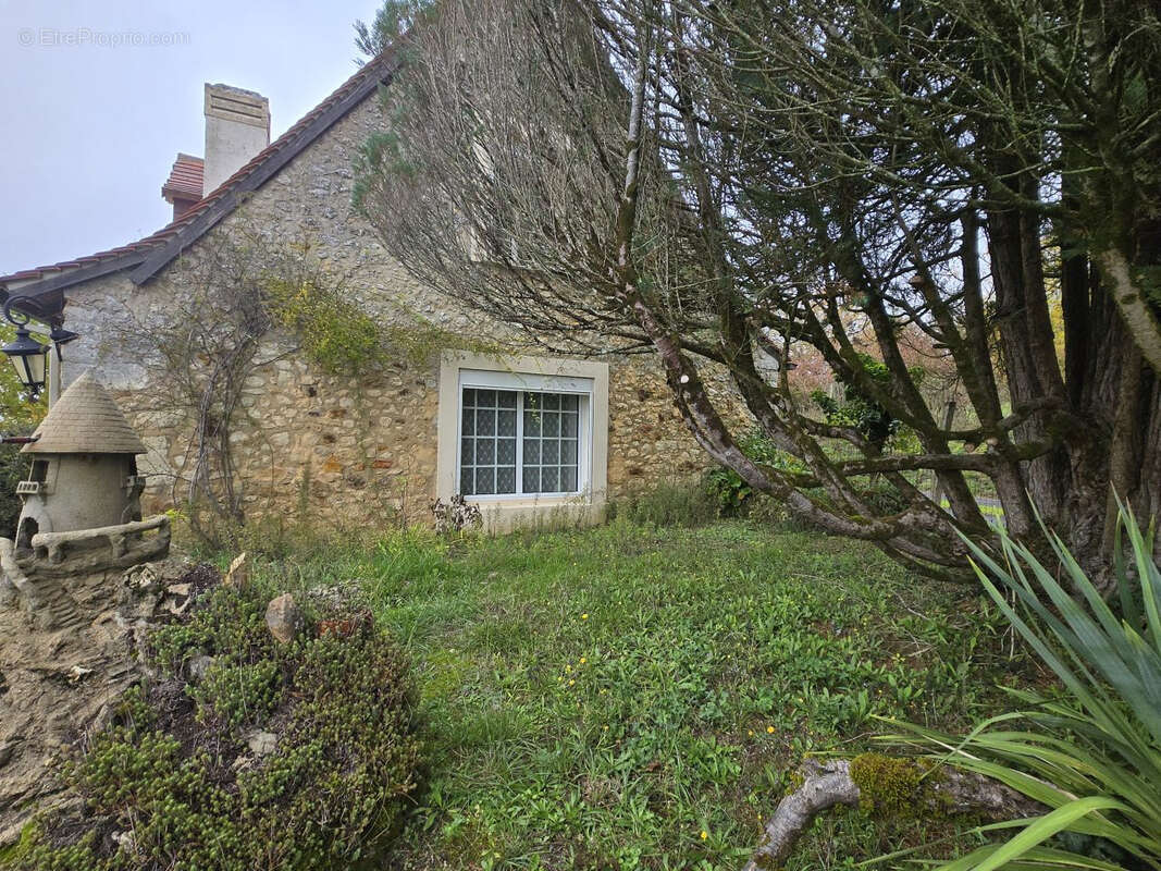 Maison à VILLAMBLARD