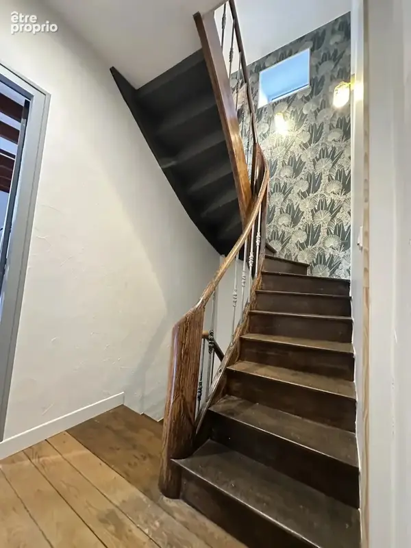 Maison de caractère de 181 m² à Saint-Sauveur, rénovée, avec grenier à finir d'aménager - photo 17