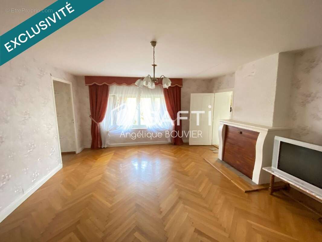 Photo 8 - Maison à DOLE