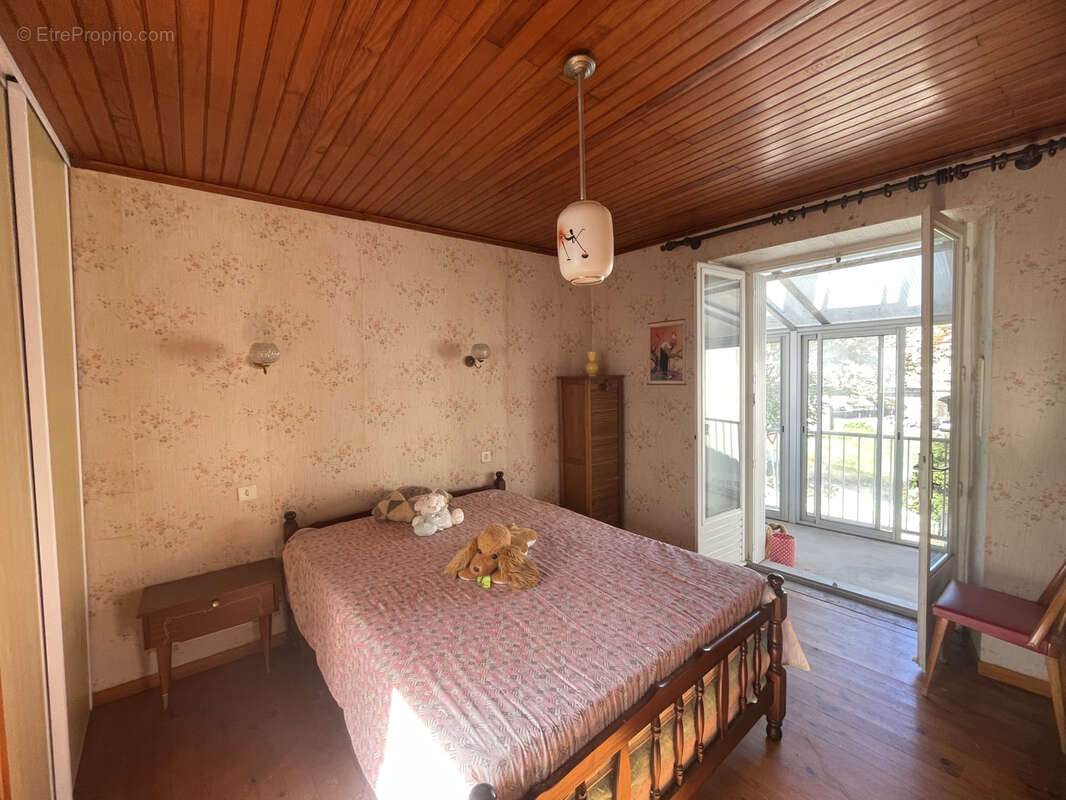 Maison à SAINT-AFFRIQUE