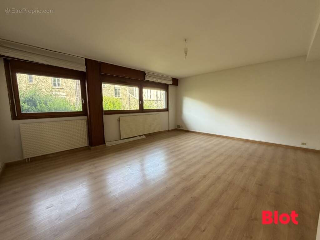 Appartement 81 m² à Rennes  - photo 2
