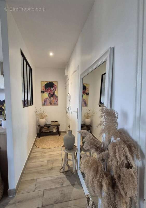 Appartement P2 refait à neuf proche centre-ville - photo 6