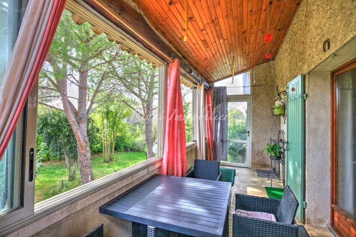 Maison à CABRIERES-D'AVIGNON