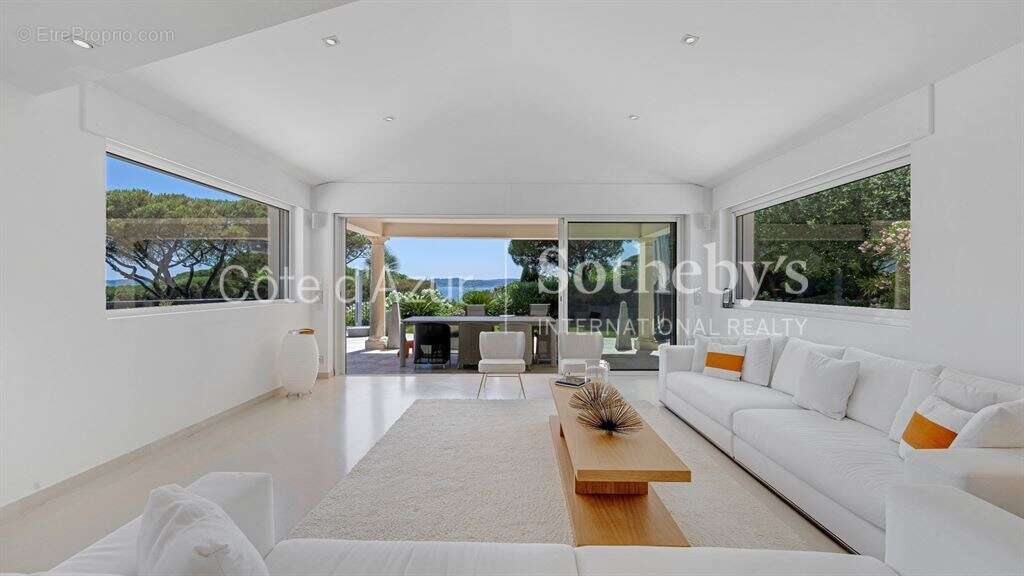 Villa de luxe avec vue sur Saint-Tropez, quartier Sémaphore, Sainte-Maxime - photo 5