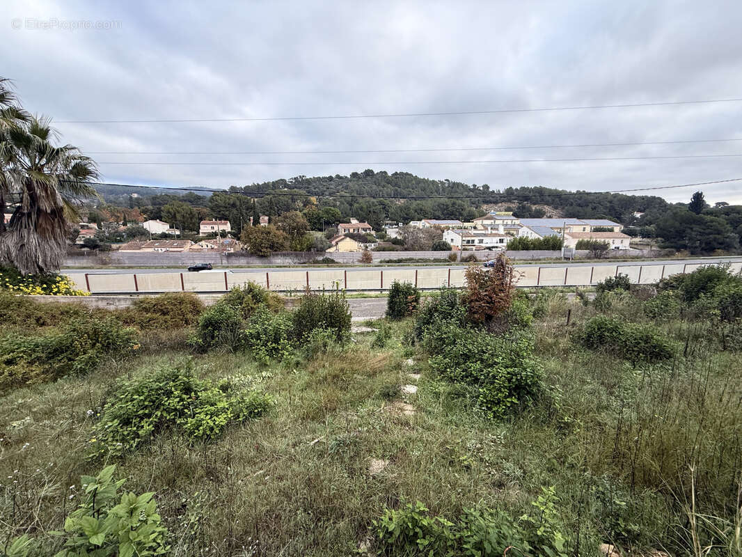 Terrain à SANARY-SUR-MER