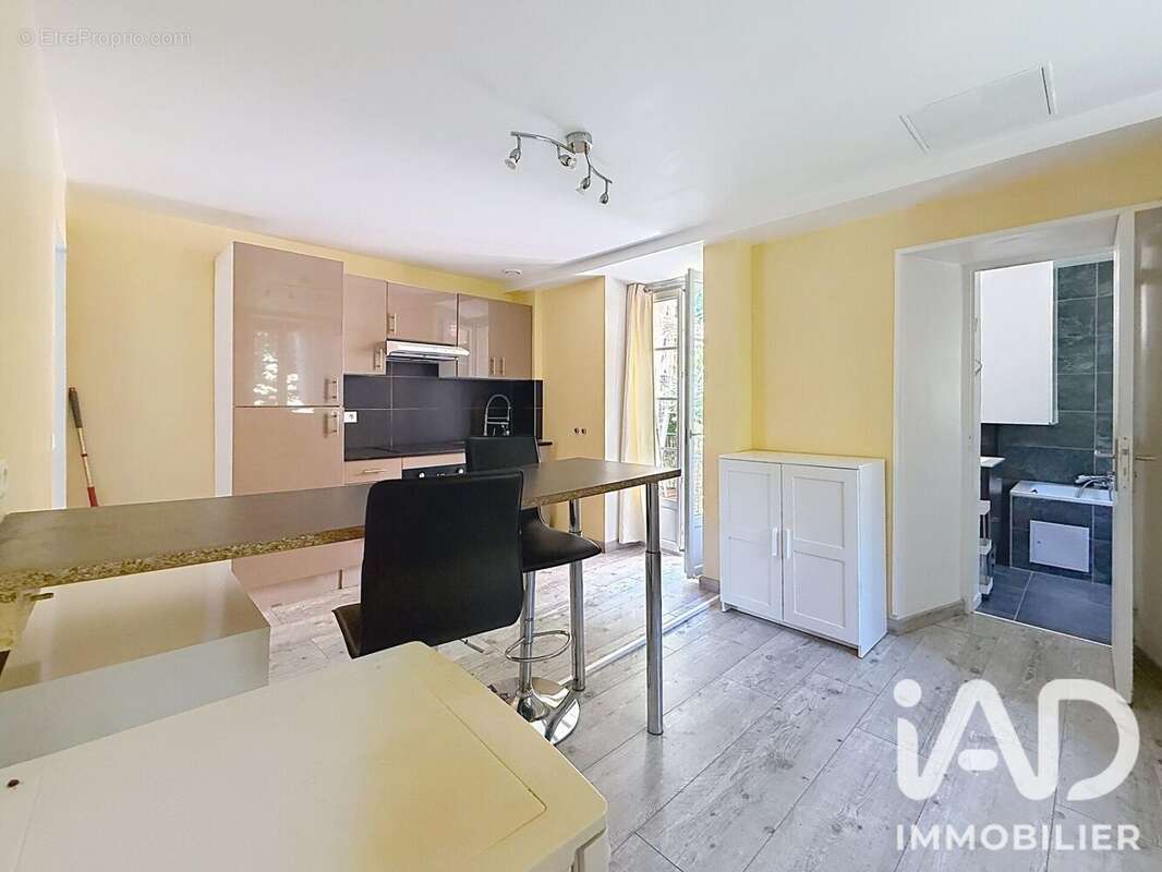 Appartement 110 m² à Roquebilliere  - photo 4
