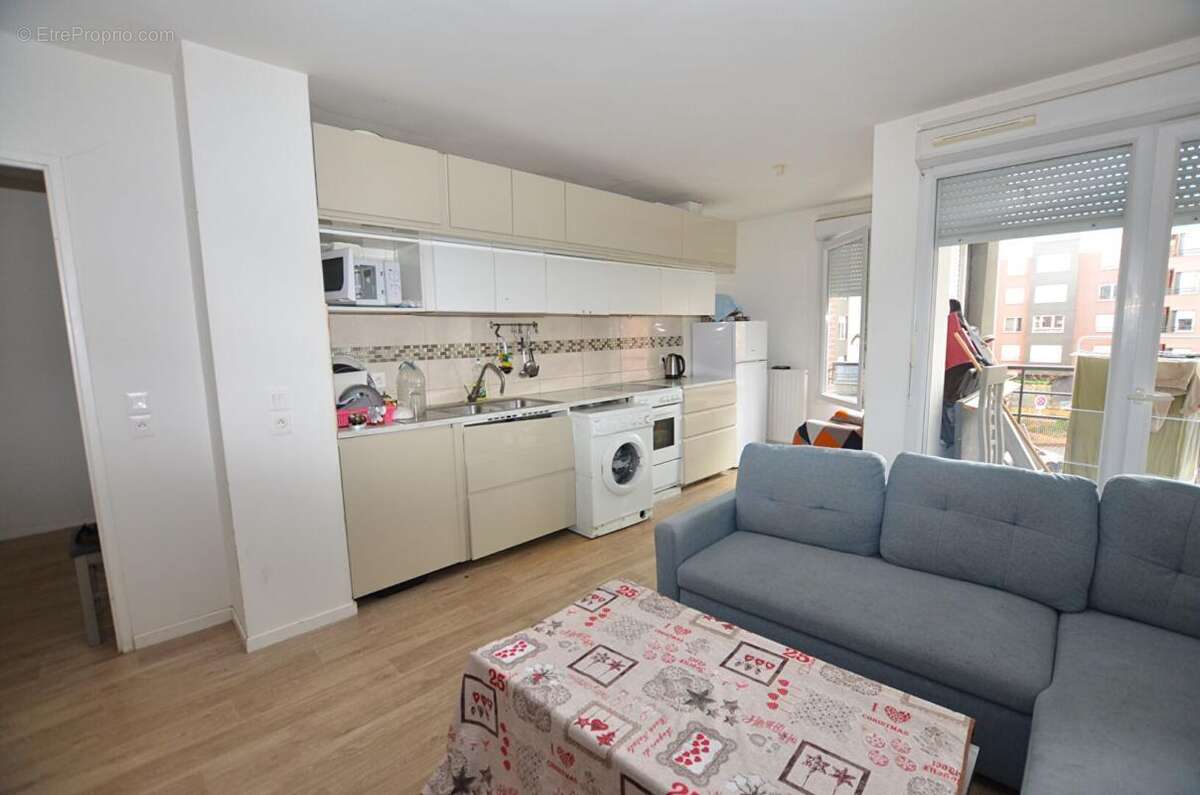 Appartement à LES ULIS