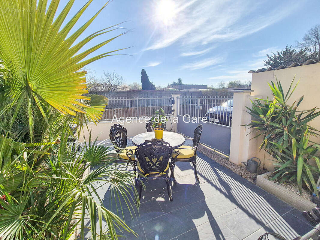 Maison à SARTROUVILLE