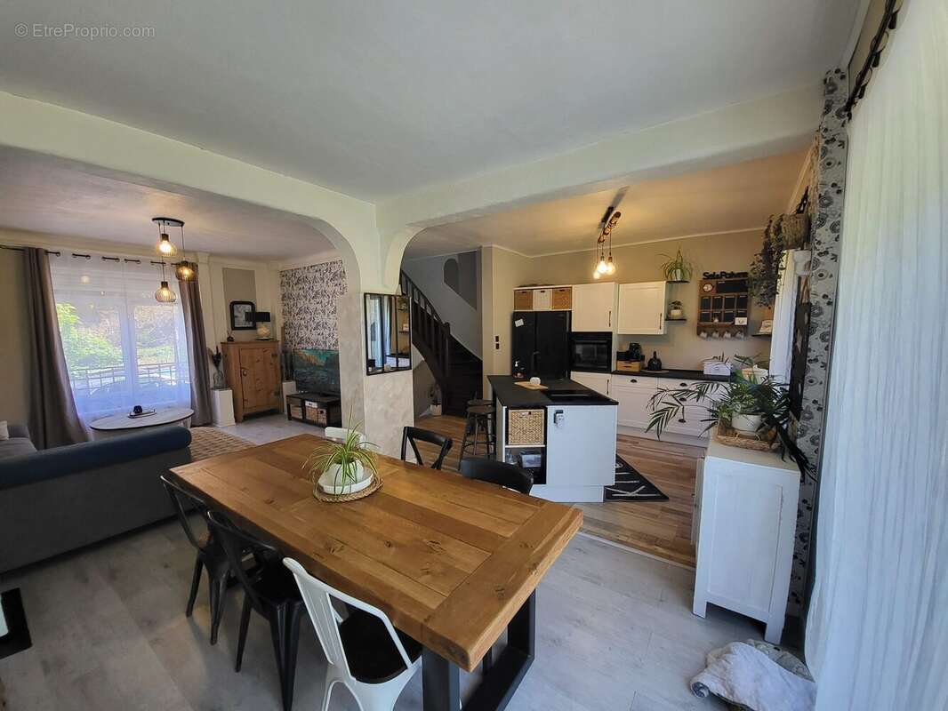 Maison à LONGUYON
