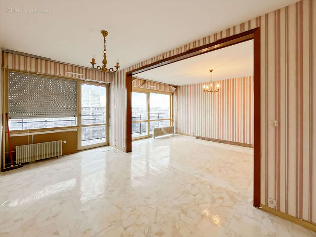 Appartement à MELUN