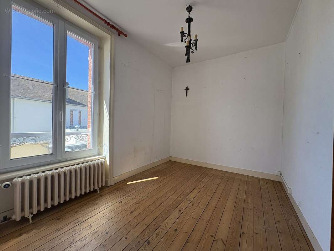 Maison à SAINT-PAIR-SUR-MER