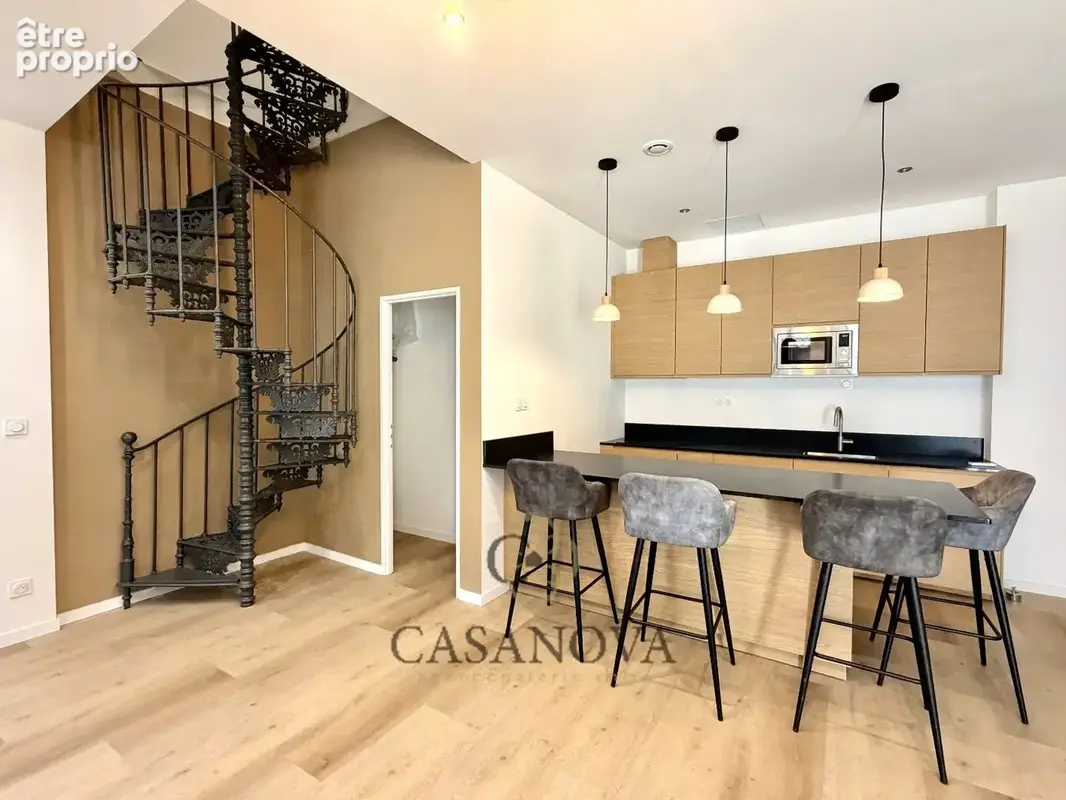 Maison de ville de caractère rénovée avec 4 chambres au cur des Beaux-Arts - photo 2