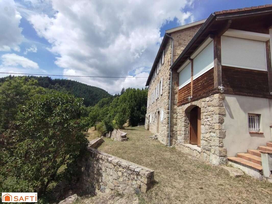 Maison 228 m² à Lachapelle-Sous-Chaneac  - photo 8