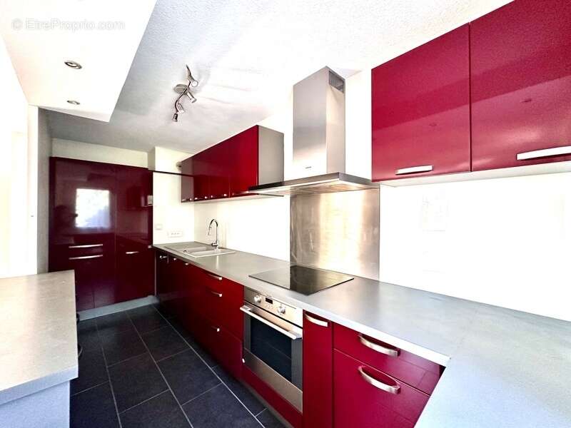 Appartement à MARSEILLE-9E