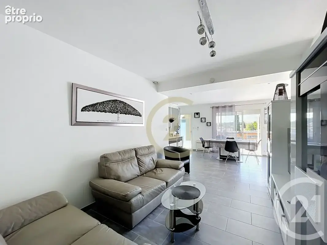 Maison 7 pièces 225 m² à vendre à Ledenon (30210) - photo 5
