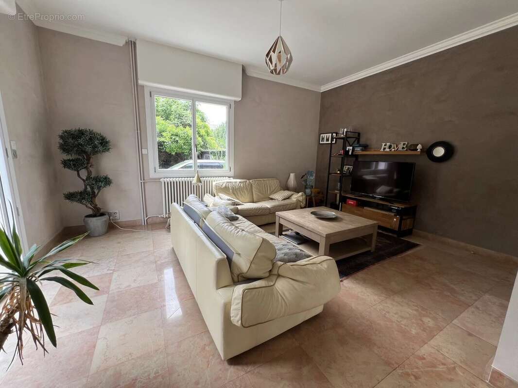 Maison à CHALON-SUR-SAONE