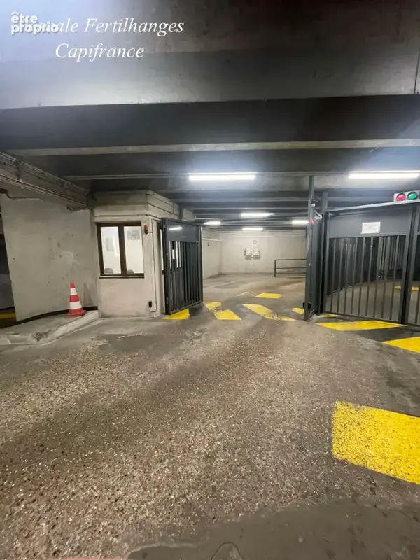  Paris 13e – Parking sécurisé 84/86 Boulevard Massena– Accès rapide périphérique & métro - photo 3