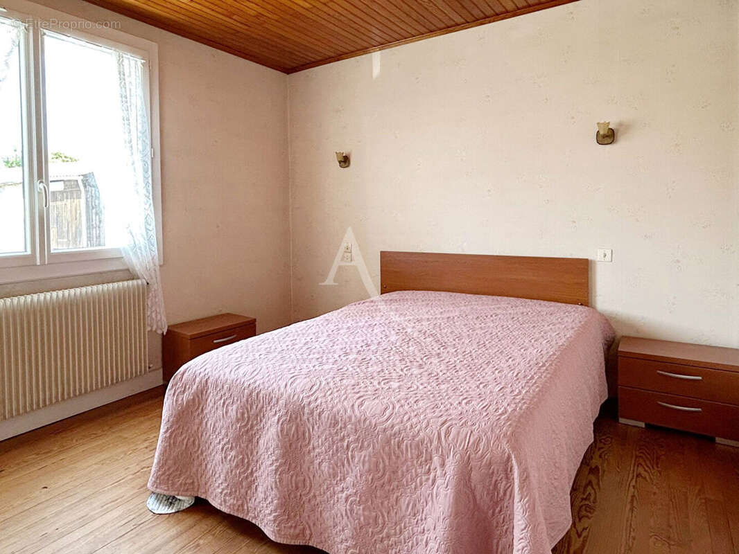 Maison Canéjan 112 m² avec dépendances - photo 6