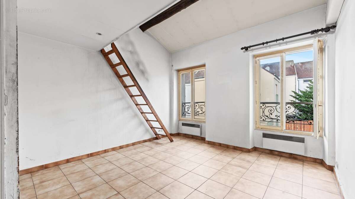 Appartement à GARCHES