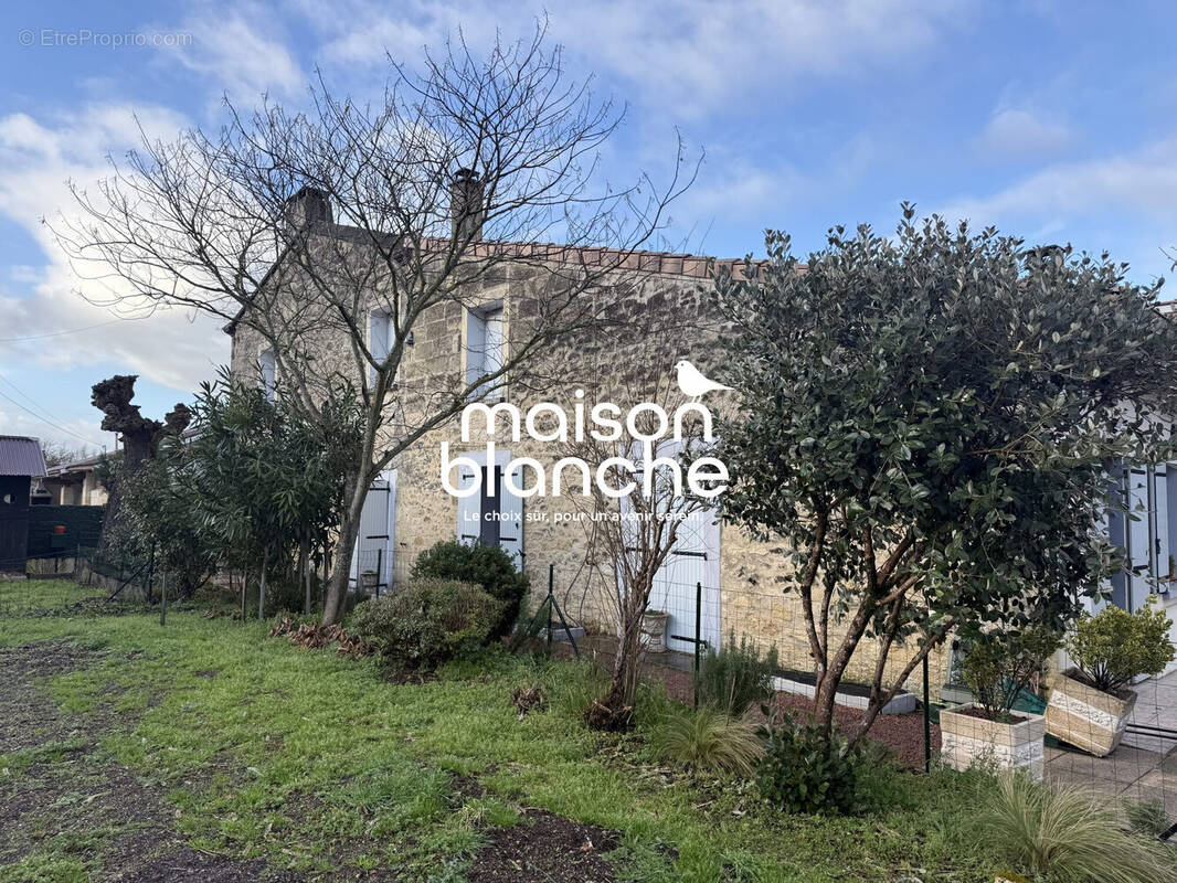 Maison à SAINT-DENIS-DE-PILE