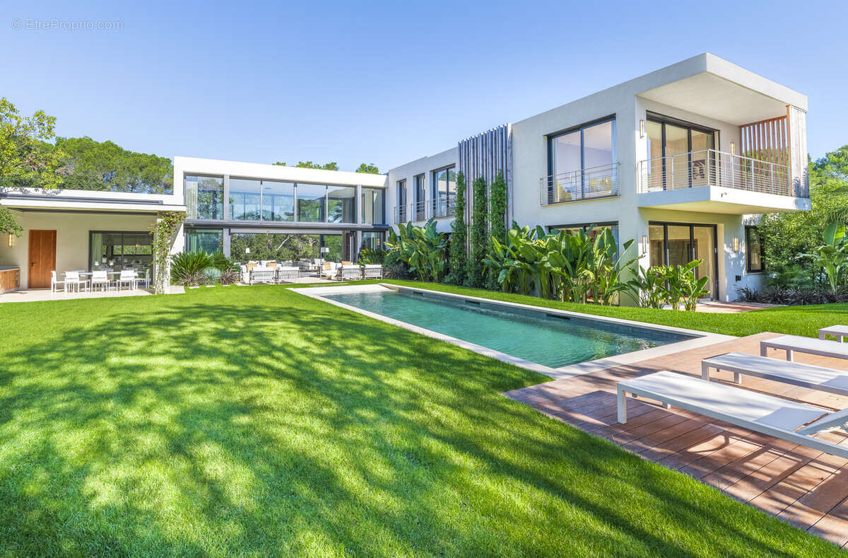 Bienvenue dans la Villa située au Parc Privé de Mougins - photo 18