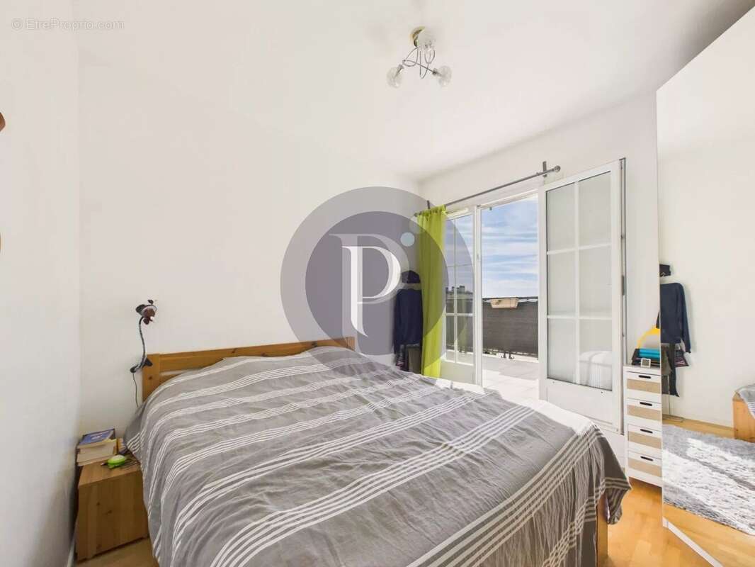 Appartement à LE PLESSIS-ROBINSON