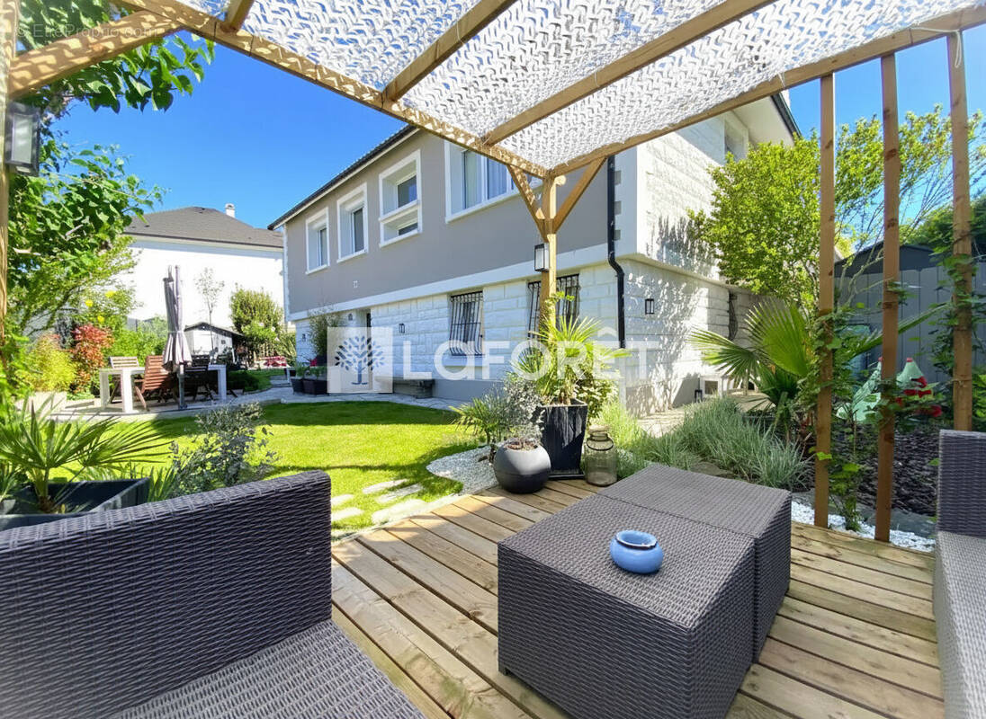 Maison à ORMESSON-SUR-MARNE