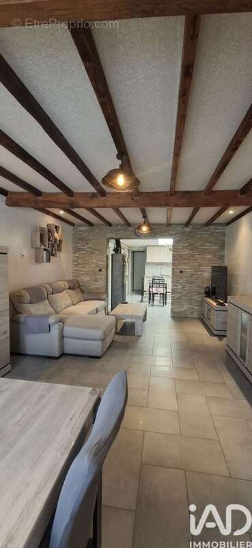 Photo 2 - Maison à TOUFFLERS