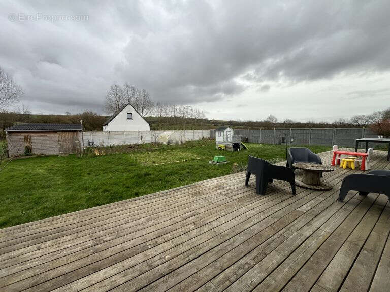 Maison à BUIRE-AU-BOIS