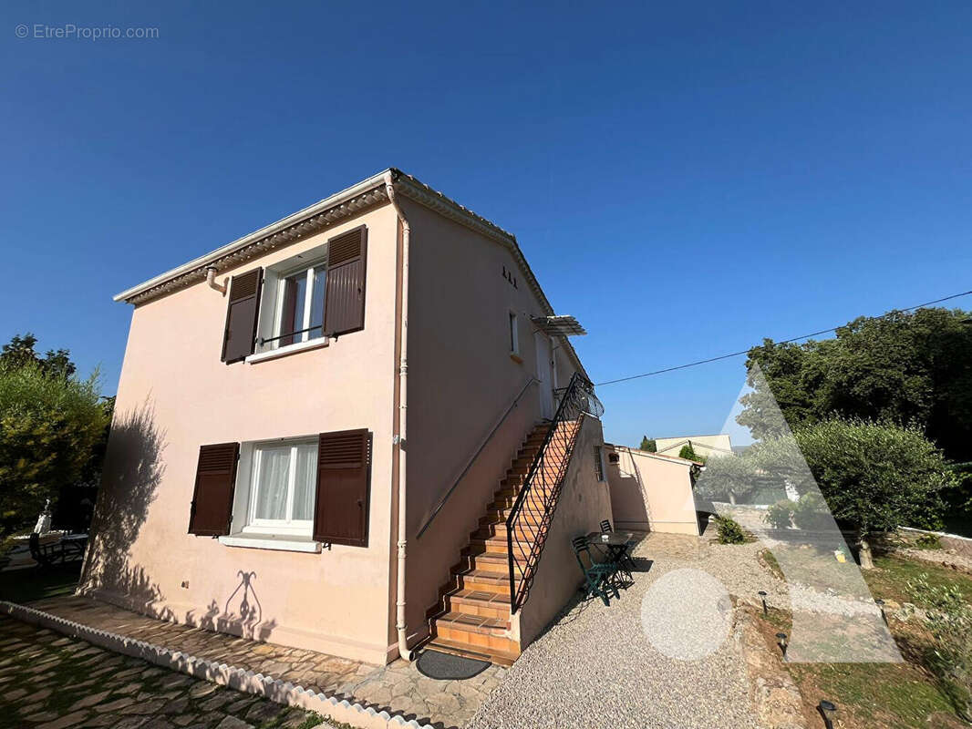 Maison à CARCES