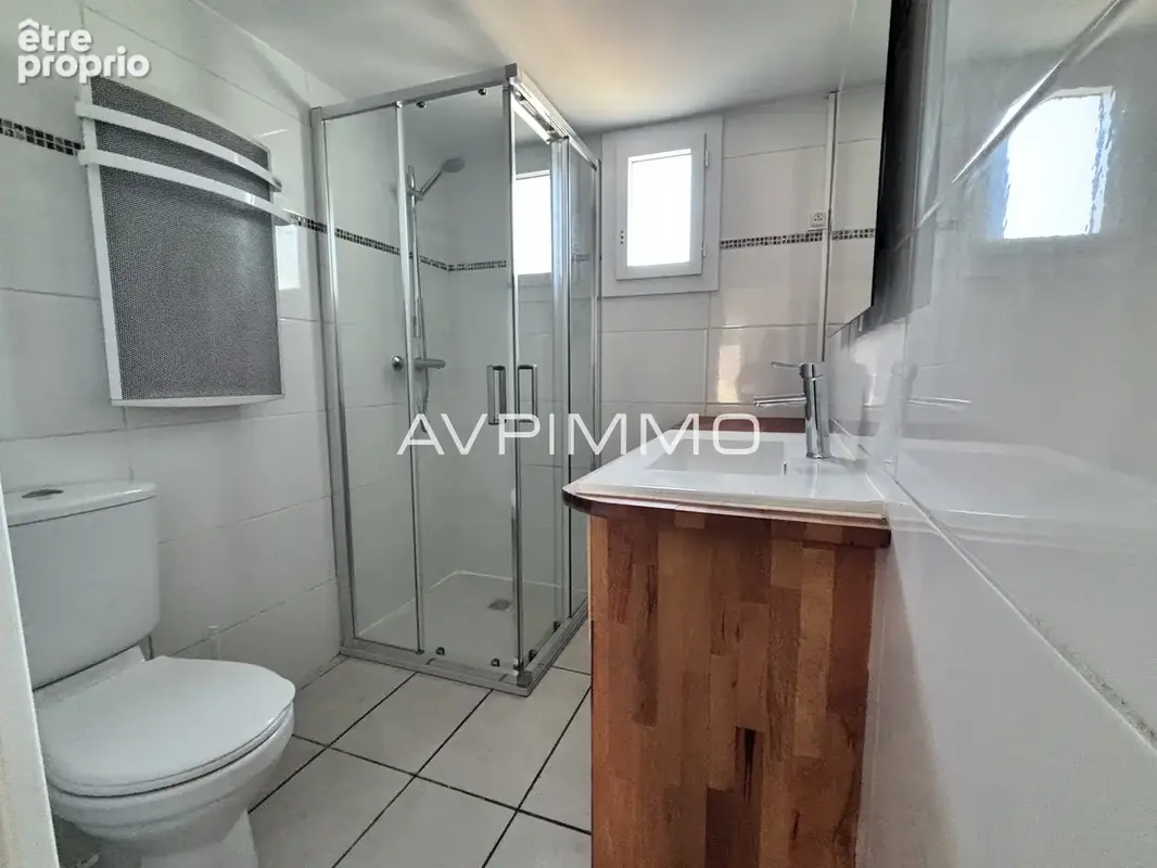 Studio entièrement rénové- Saint Cyr sur mer - photo 5