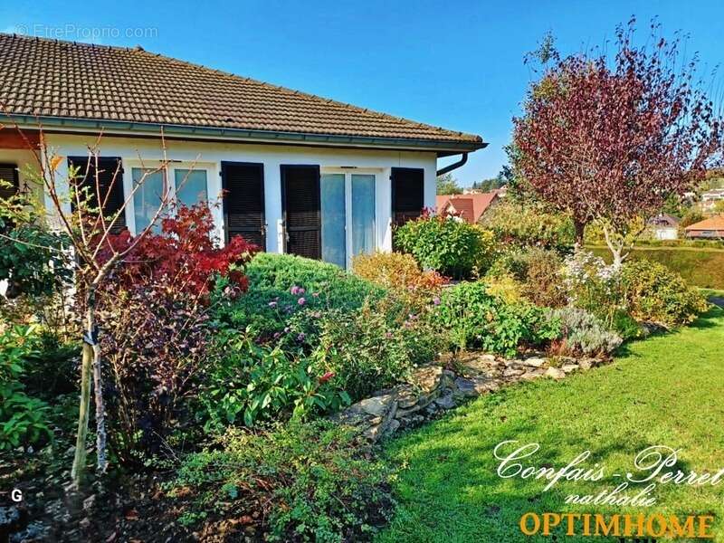 Maison à MISEREY-SALINES