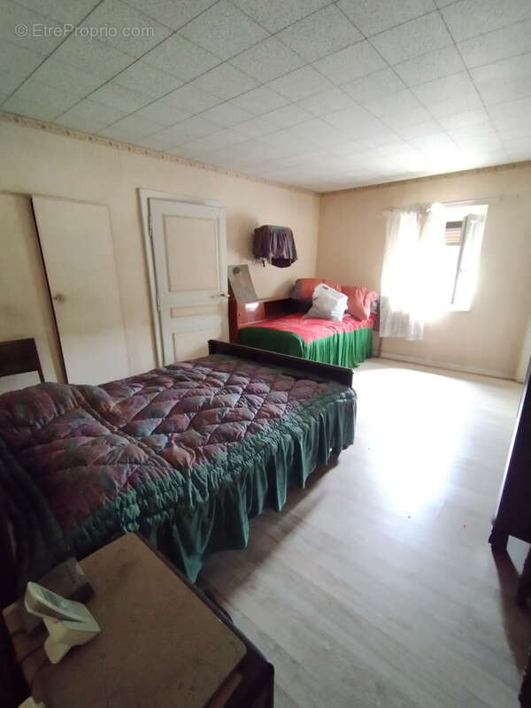 Maison à VAL-ET-CHATILLON