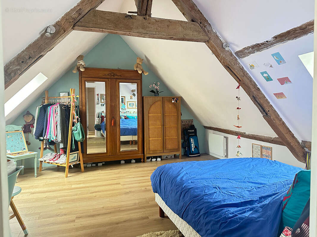 Maison à FOLLAINVILLE-DENNEMONT