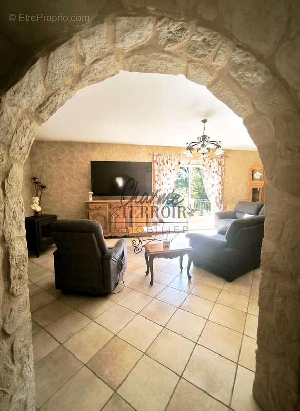 Maison à UZES