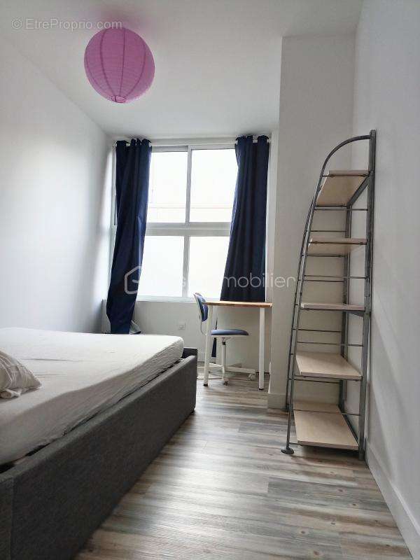 Appartement à FOURAS