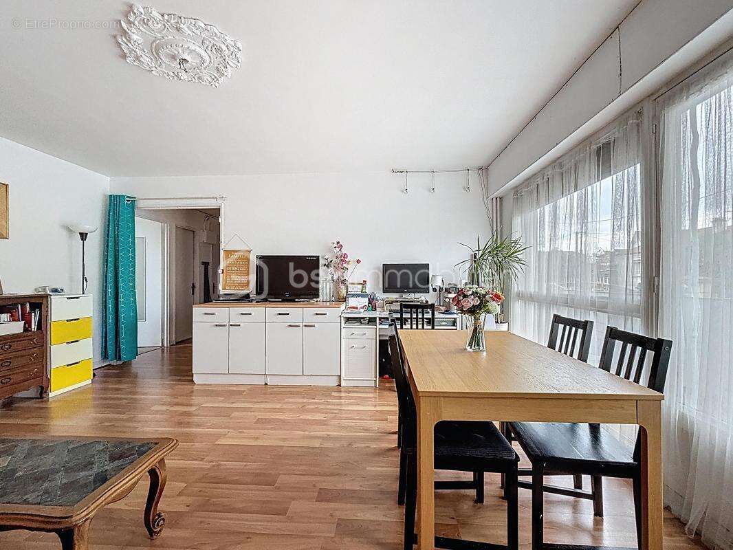 Appartement à BEZONS