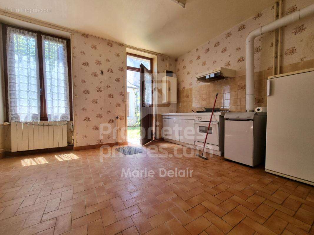 Maison à MESVES-SUR-LOIRE