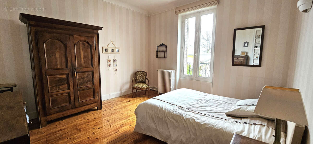 Maison à VICHY