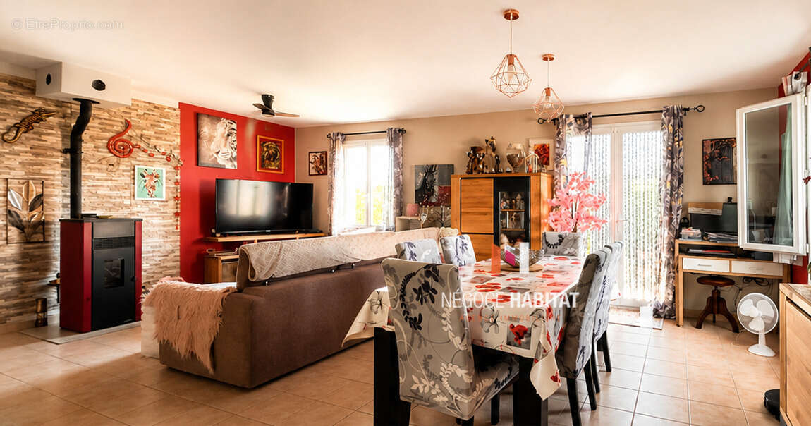 Maison à SAINT-THEODORIT