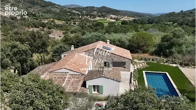 Photo Maison à Plan-De-La-Tour au prix de 1 195 000€