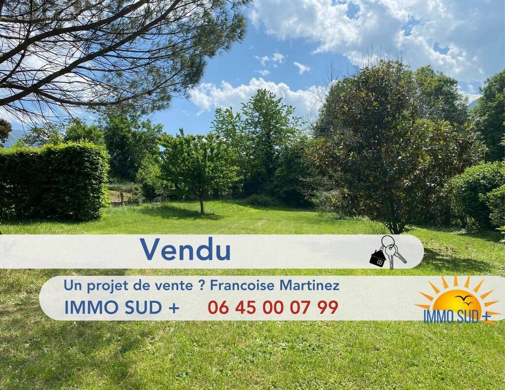 Terrain à SAINT-GEORGES-DE-COMMIERS